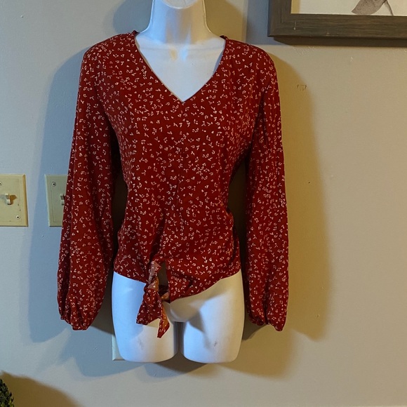 Tops - Blouse